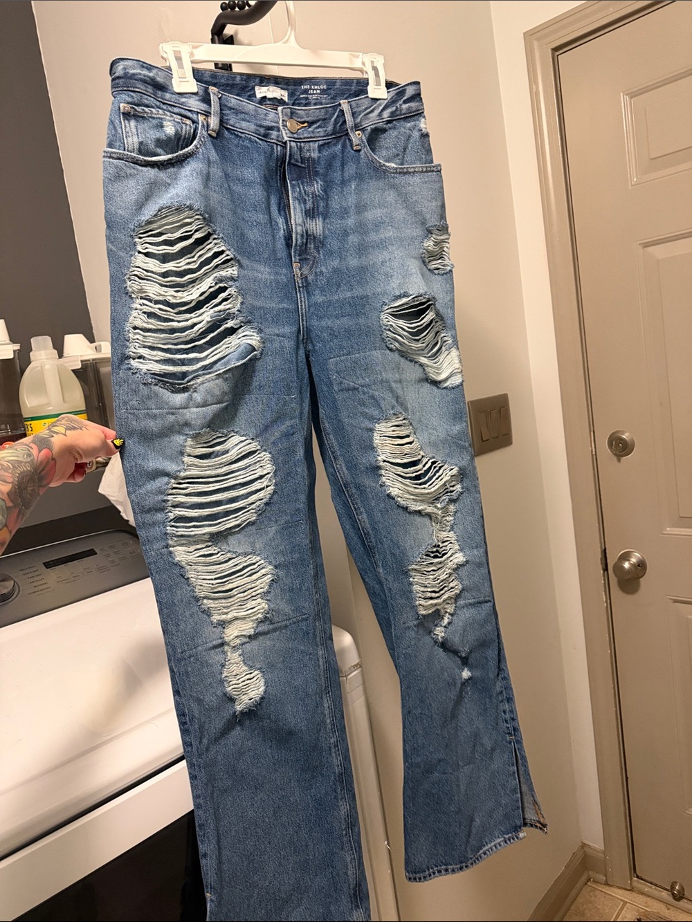 Good American Distressed Straight Leg Jeans - Medium Blue
